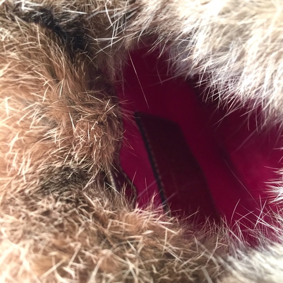 Coach metallic fur drawstring wristlet - Picture 4 of 6